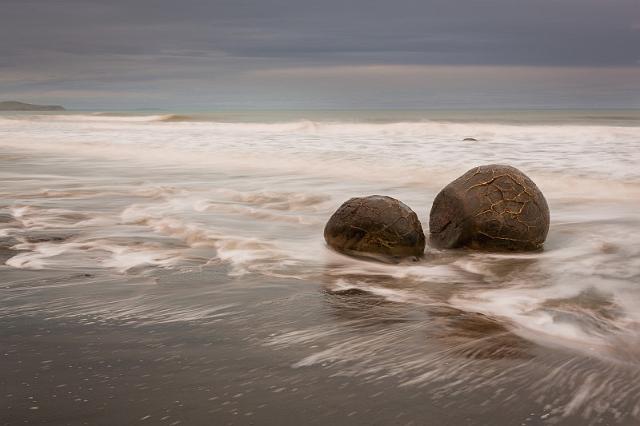 058 Moeraki Boulders.jpg